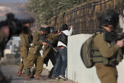 مقتل فلسطيني بنيران إسرائيلية قرب حاجز في رام الله 