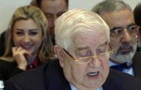 ما سبب ضحكات لونا الشبل في مؤتمر جينف؟