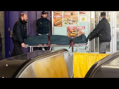 وشاح سيدة يقتلها!!