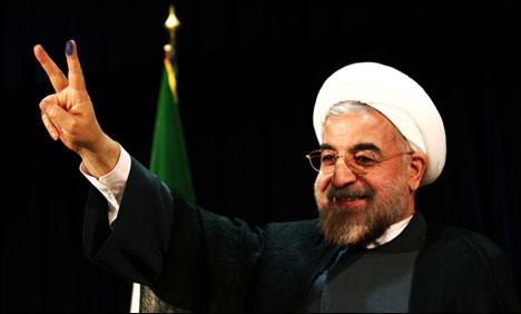 عندما يقلّد الرّئيس الإيراني بوتين وماكين...