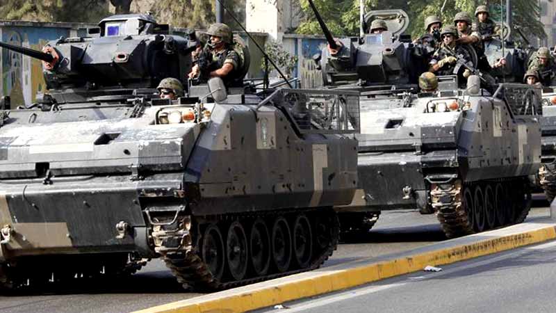 سليمان يلتقي اوباما الثلثاء ومجلس النواب لن يجتمع غداً<br />
«الديار» تنشر تفاصيل الخطة الامنية في بيروت وكل الضاحية :<br />
850 عنصراً في الاوزاعي ــ 2000 في الضاحية ــ 4000 في بيروت<br />
1500 حتى المدخل الشرقي لبيروت من الدورة الى الاشرفية