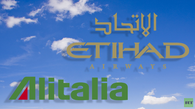 الإماراتيون يخططون لشراء حصة في شركة طيران إيطالية متعثرة 