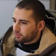 حكم بسجن مبرمج لبناني شهرين لإدانته بإهانة الرئيس
