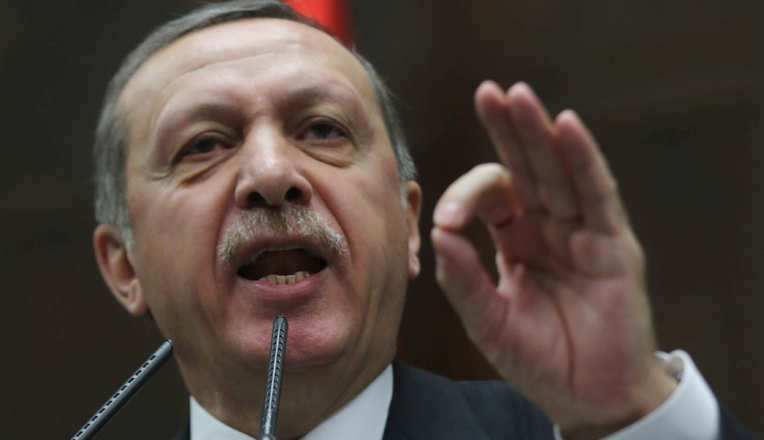 القاهرة رداً على تصريحات أردوغان: لا تستحق الالتفات إليها
