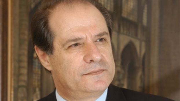 من هو وزير العمل سجعان القزي؟
