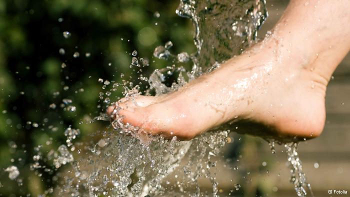 الاستحمام بالماء البارد والساخن يساعد في علاج ضغط الدم