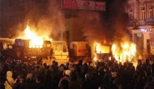 اوكرانيا: حرب أهلية تهدد البلاد... وروسيا تندد بالاحتجاجات معتبرة اياها 