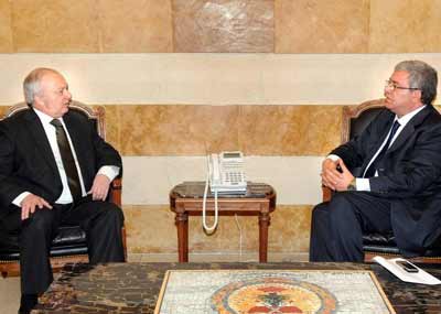 المشنوق استقبل بارود
والسفير التركي