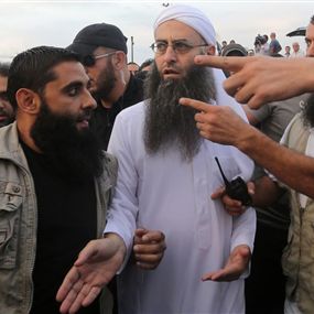توقيف محمود الشامية وهو احد مناصري الأسير
