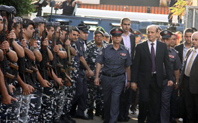 قوى الأمن بدأت بالإنتشار في الضاحية الجنوبيّة<br />
شربل واكب الخطة : تجاوب عناصر حزب الله مُمتاز