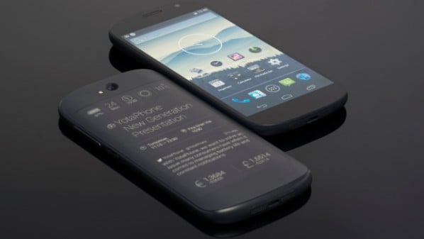 الكشف عن الجيل الثاني من الهاتف الذكي ثنائي الشاشة YotaPhone