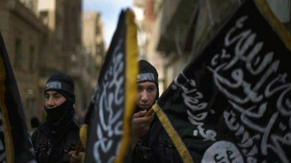 حرب تصفية... ومعركة وجود بين  «داعش » و  «النصرة» 