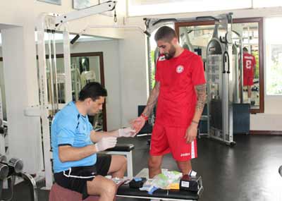 لاعبو «منتخب الأرز» خضعوا لإختبار بدني أمس
الإجتماع الفني والمؤتمر الصحافي
لمباراة لبنان ــ تايلاند اليوم في بانكوك