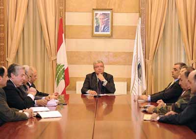 ترأس مجلس الأمن المركزي
المشنوق : لعمل الأجهزة يداً واحدة
لمكافحة الإرهاب والمخدرات