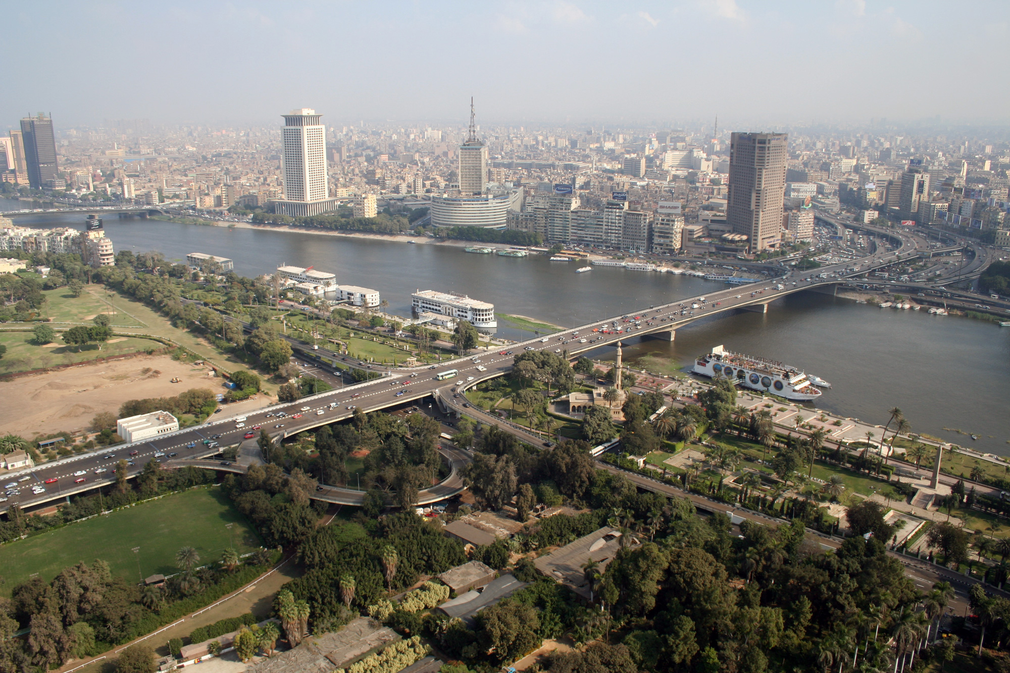 مصر ترصد 8 مليارات دولار لتنفيذ مشاريع سكنية و تنموية