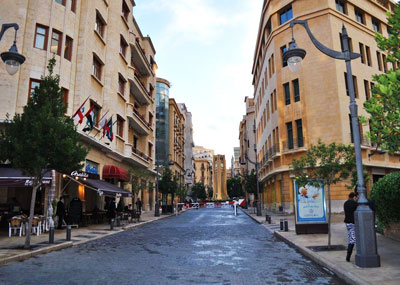 ما بين دبي ولبنان سياحياً