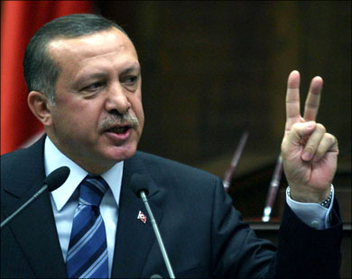 تعرّض موكب «أردوغان» لهجوم مسلّح دون إصابات
