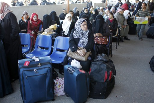 القاهرة تفتح معبر رفح 3 أيام لسفر معتمري غزة