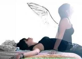 ذاهلة عن حب قد باء
