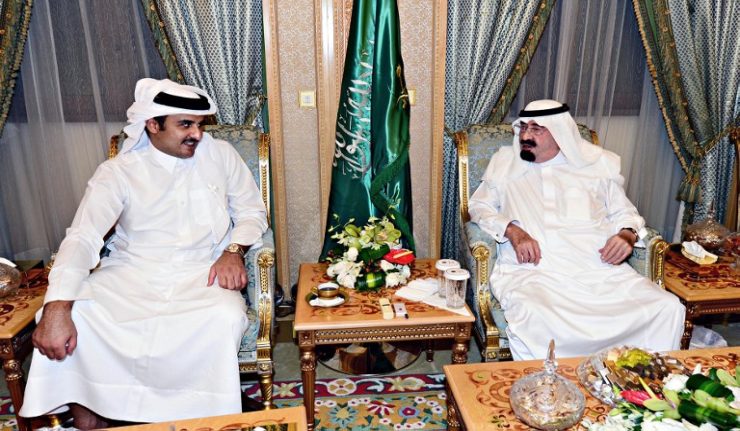 السعودية تهدد بمحاصرة قطر 