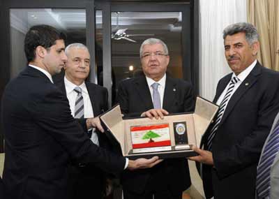 المشنوق التقى عدداً من نظرائه العرب
للبحث في أزمة النازحين والوضع في غزة
