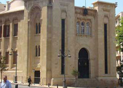 يمنحون ثقتهم وهي مفقودة