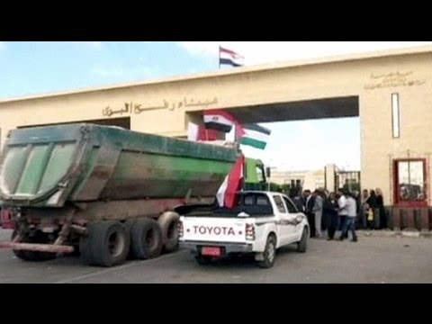 السلطات الاسرائيلية تسمح ل350 شاحنة بضائع بالدخول إلى قطاع غزة
