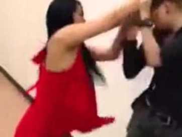 تعذب زوجها بالفلفل الحار والكيّ