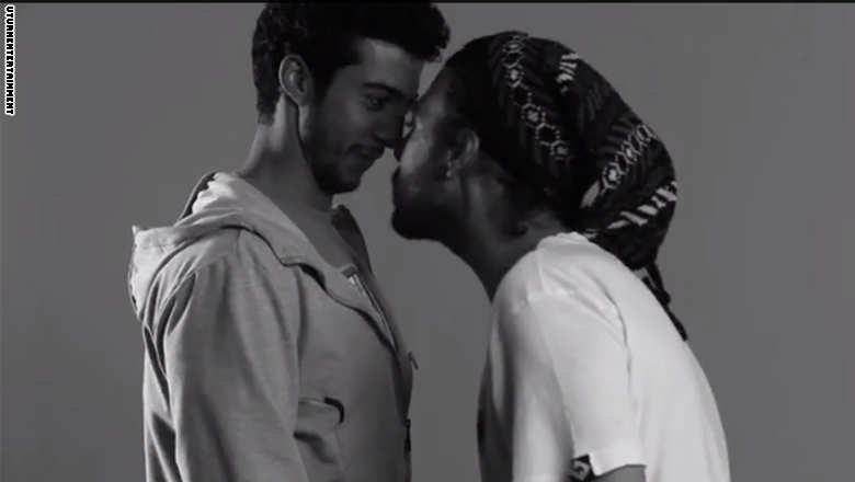 كوميديون سعوديون يردون على فيديو 