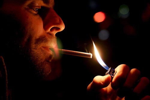 ابتلع ولاعة سجائر.. ماذا حلّ به؟