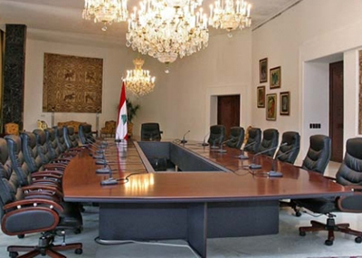 حزب الله أعاد خلط «أوراق» طاولة الحوار
«المستقبل» يستنزف في شارعه ويتخبّط
بين خياري «الميليشيا» والدولة والاتهامات بالخيانة