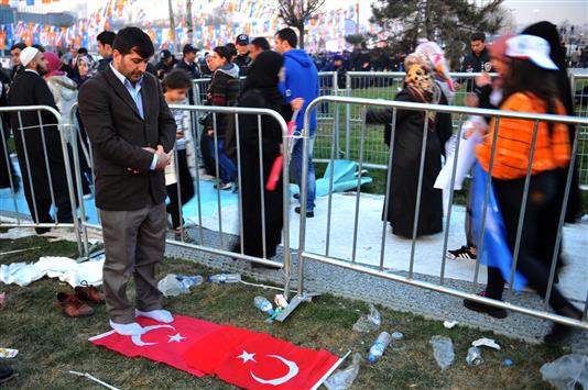 إسقاط الطائرة السورية في حسابات الانتخابات التركية