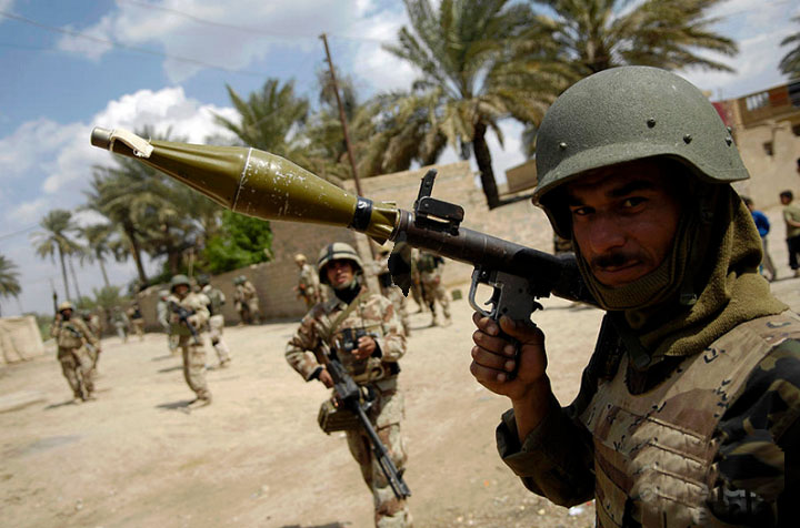 اشتباكات عنيفة بين الجيش و