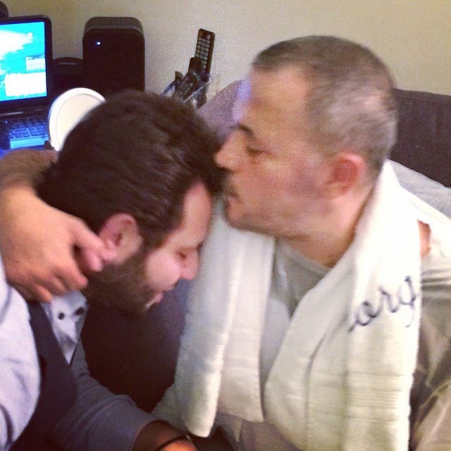 قبلة من الوسوف على جبين نيشان!