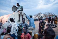 مليون شخص خارج السودان على اثر النزاع القائم