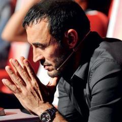 كاظم الساهر يرد ويقول: "عيب تقولوا هذا الكلام على إبني"