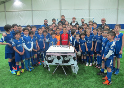 نادي هوبس كرّم ابطاله