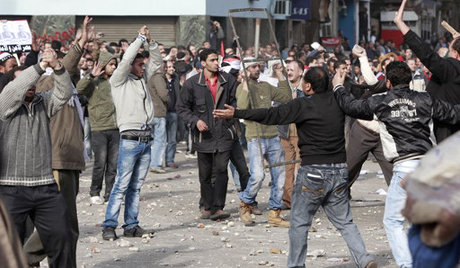 محامو مبارك يتهمون حماس بالتخريب في مصر خلال ثورة عام 2011

