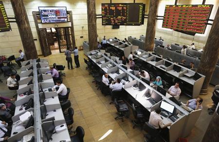 الحكومة المصرية تسعى الى تفعيل سوق السندات في 2014