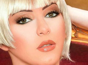 بالصورة-"لوك" سلاف فواخرجي الجديد!
