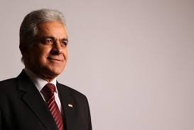 التلفزيون المصري: حمدين صباحي يتقدم رسميا باوراق ترشحه للانتخابات الرئاسية.