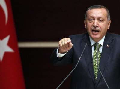أردوغان يطلب تعويضا من مواقع التواصل الاجتماعي