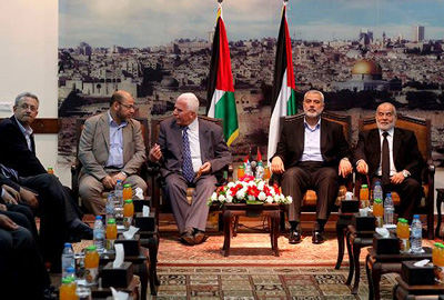 فتح وحماس تعلنان إنهاء الانقسام