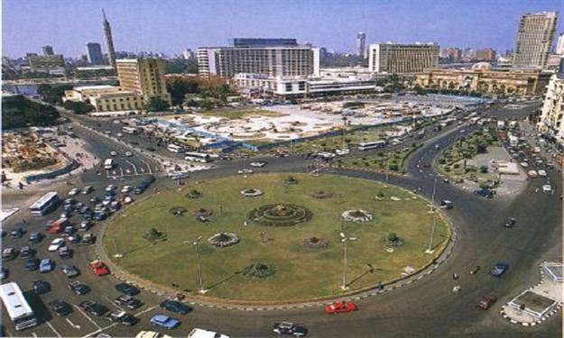 قوات الأمن المصرية تُغلق ميدان التحرير وتمنع حركة المرور