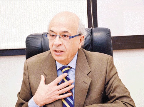 شهيب وبعدما طلب اجراء مزيد من الفحوص المخبرية على القمح طلب منع الباخرة القادمة من اوزبكستان من الدخول الى مرفأ بيروت