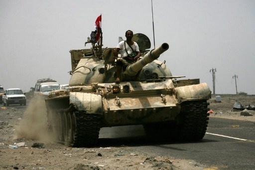 الجيش اليمني يهاجم معاقل القاعدة جنوب البلاد 