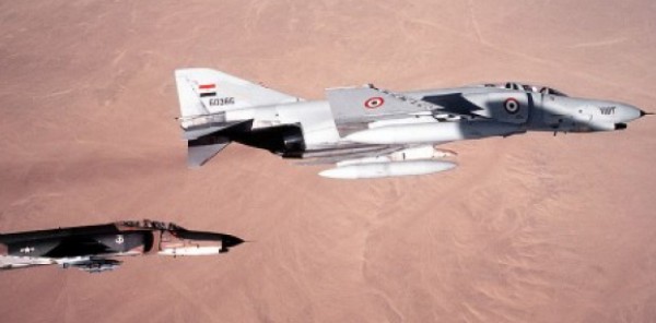 الطيران الحربي المصري يقصف مواقع الجيش الحر في عمق ليبيا بمساعدة روسية


