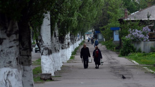 محادثات بين نشطاء سلافيانسك وكييف للإفراج عن مراقبي منظمة الأمن والتعاون في أوروبا 