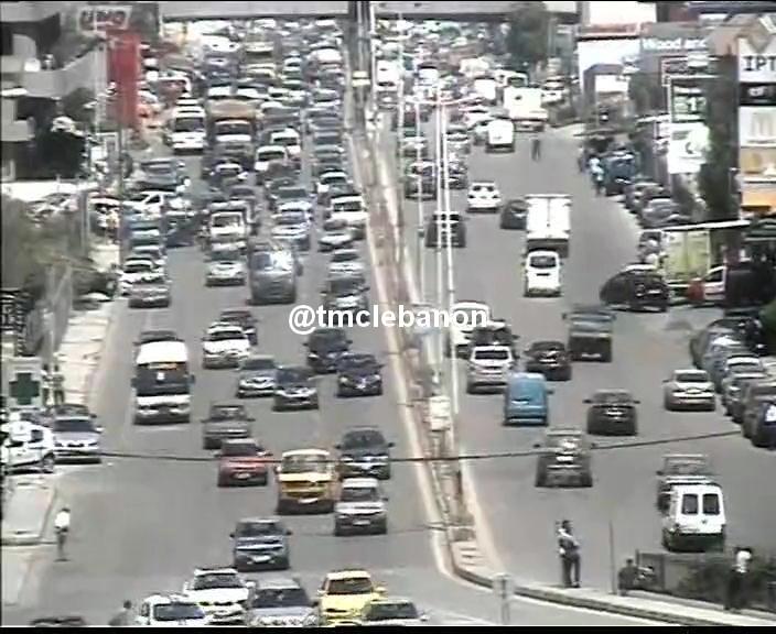 "التحكم المروري": تم رفع جثة المصدوم عن بولفار سن الفيل والسير يعود تدريجياً الى طبيعته 