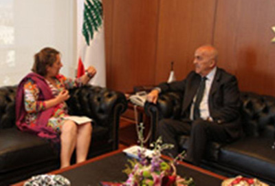 مقبل التقى سفيرة اسبانيا